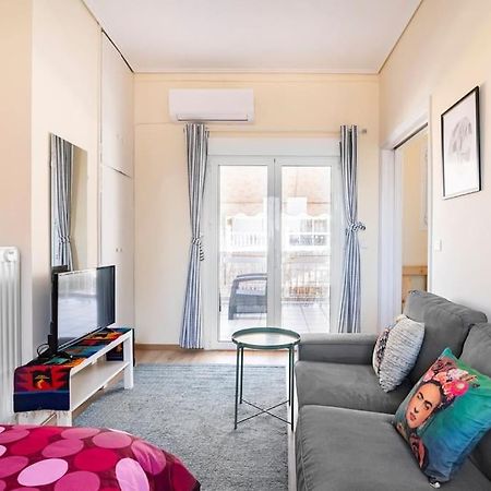 Top Floor Apartment At Petrolona With Big Balcony Αθήνα Εξωτερικό φωτογραφία